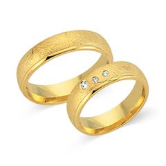 Unique Trouwringen 8 Karaat Geelgoud 3 Diamanten