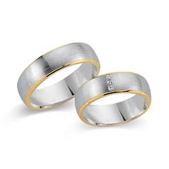 Unique Trouwringen 8 Karaat Geel-Wit Goud 3 Diamanten