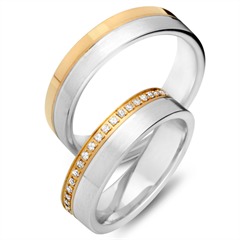 Unique Trouwringen 18 Karaat Geel-Wit Goud 42 Diamanten