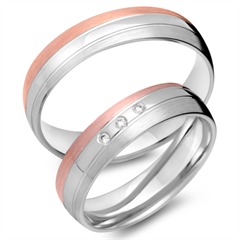 Unique Trouwringen 8 Karaat Rood-Wit Goud 3 Diamanten