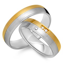 Unique Trouwringen 8 Karaat Geel-Wit Goud 3 Diamanten