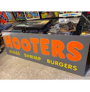 Fiftiesstore Hooters Originele Lichtbakplaat 290 x 96 cm