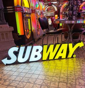 Fiftiesstore Subway Logo Lichtbak - Origineel 170 x 34 cm