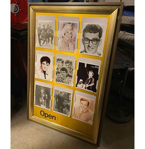 Fiftiesstore Publicatie Bord, Dubbelzijdig in Gouden Frame - 83 x 124cm - Origineel