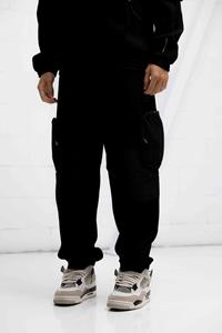 EA7 Emporio Armani Loose fit sweatpants met cargozakken, model 'PANTALONI'