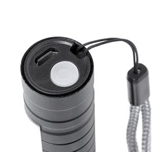 Merkloos Survival zaklamp - oplaadbaar - zwart - preppen - verstelbare kop -