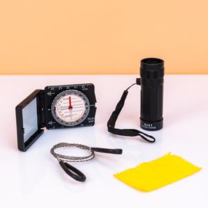 Gentleman's Hardware Explorer Kit Met Kompas