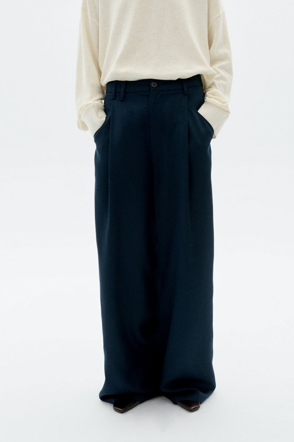 Thinking mu Damen vegan Hose Plissee Molly Blau