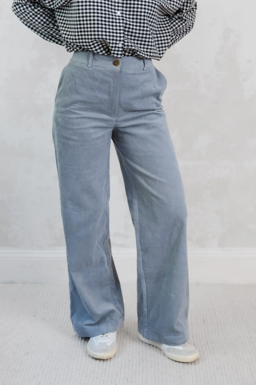 Jyoti Fair Works Damen vegan Hose Suhrutam Mist Grey/Blue