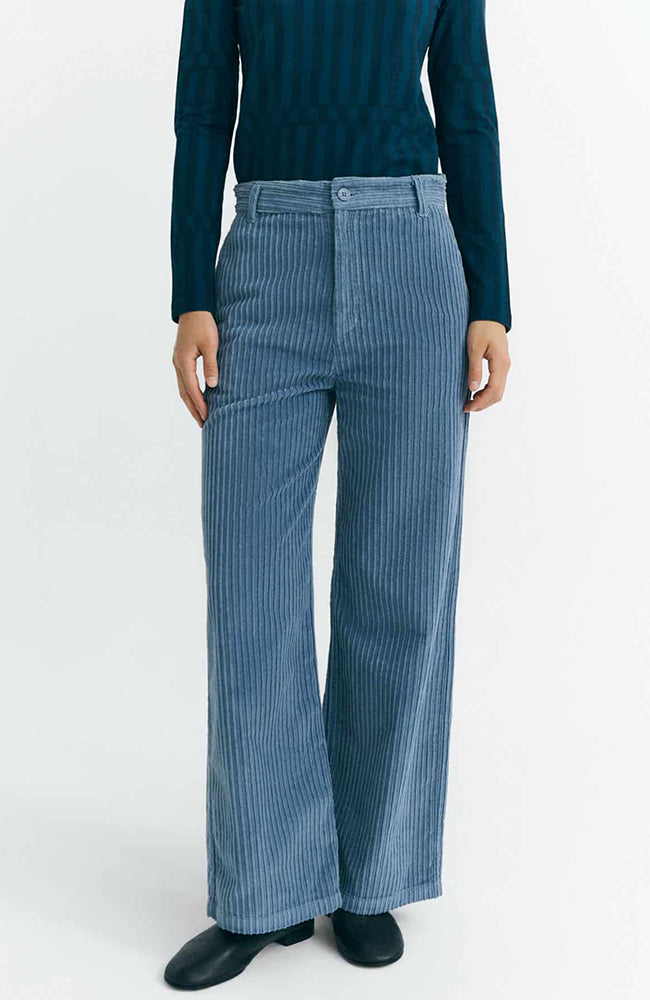 Thinking mu Damen vegan Hose Karina Fuzz Blue