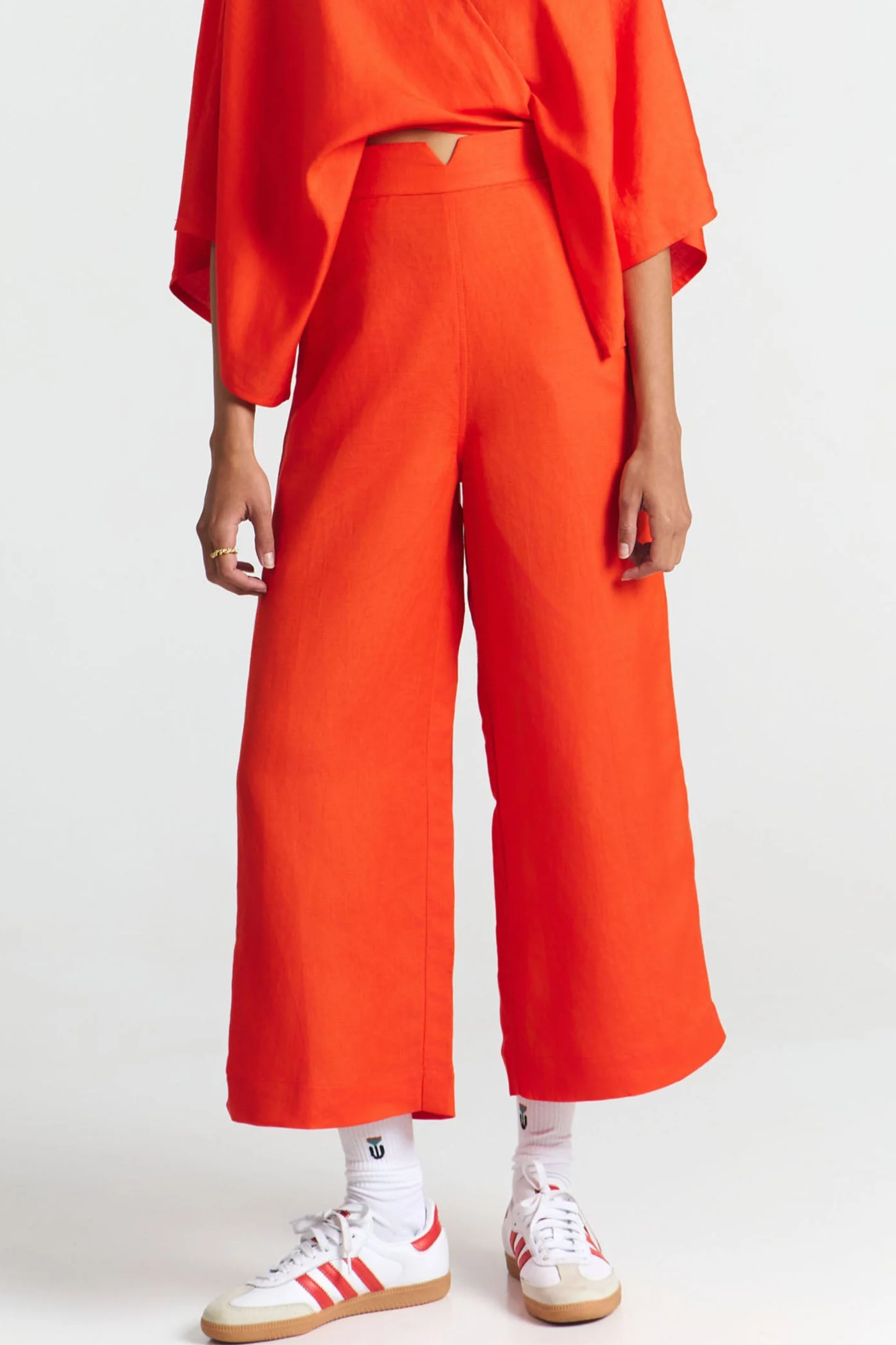 SUITE13LAB Damen vegan Hose Makah Rot