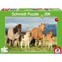 Schmidt Spiele Schmidt 56199 - Pferdefamilie Puzzles, 200 Teile