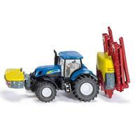 Farmer - New Holland met Kverneland gewasbeschermi