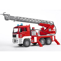 027711 MAN Brandweerwagen met ladder, waterpomp en licht en geluid module