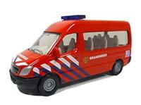 Mercedes Benz Sprinter brandweer 8,2 cm staal rood (0808003)