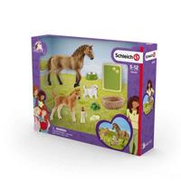 Schleich 42432 Horse Club: Sarahs Tierbaby-Pflege