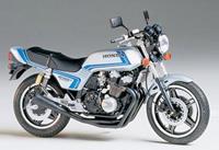 tamiya Honda CB 750F, Custom-Tuned