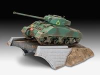 Revell 1/76 First Diorama Sherman Firefly