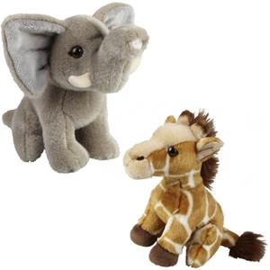 Knuffeldieren set olifant en giraffe pluche knuffels 18 cm -