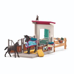 Schleich Horse Club 42611 - Pferdebox mit Stute und Fohlen