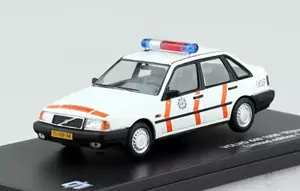 Brinic Modelcars Triple 9 Volvo 440 - 1990 Rijkspolitie
