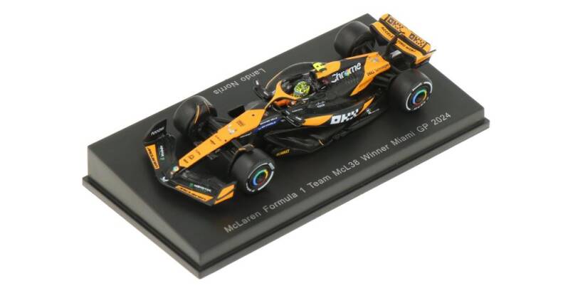 Spark McLaren MCL38 Formule 1 - Lando Norris