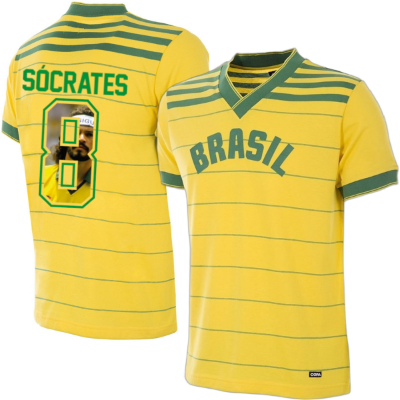 Sportus.nl Brazilië Retro Voetbalshirt 1984 + Socrates 8 (Photo Style)