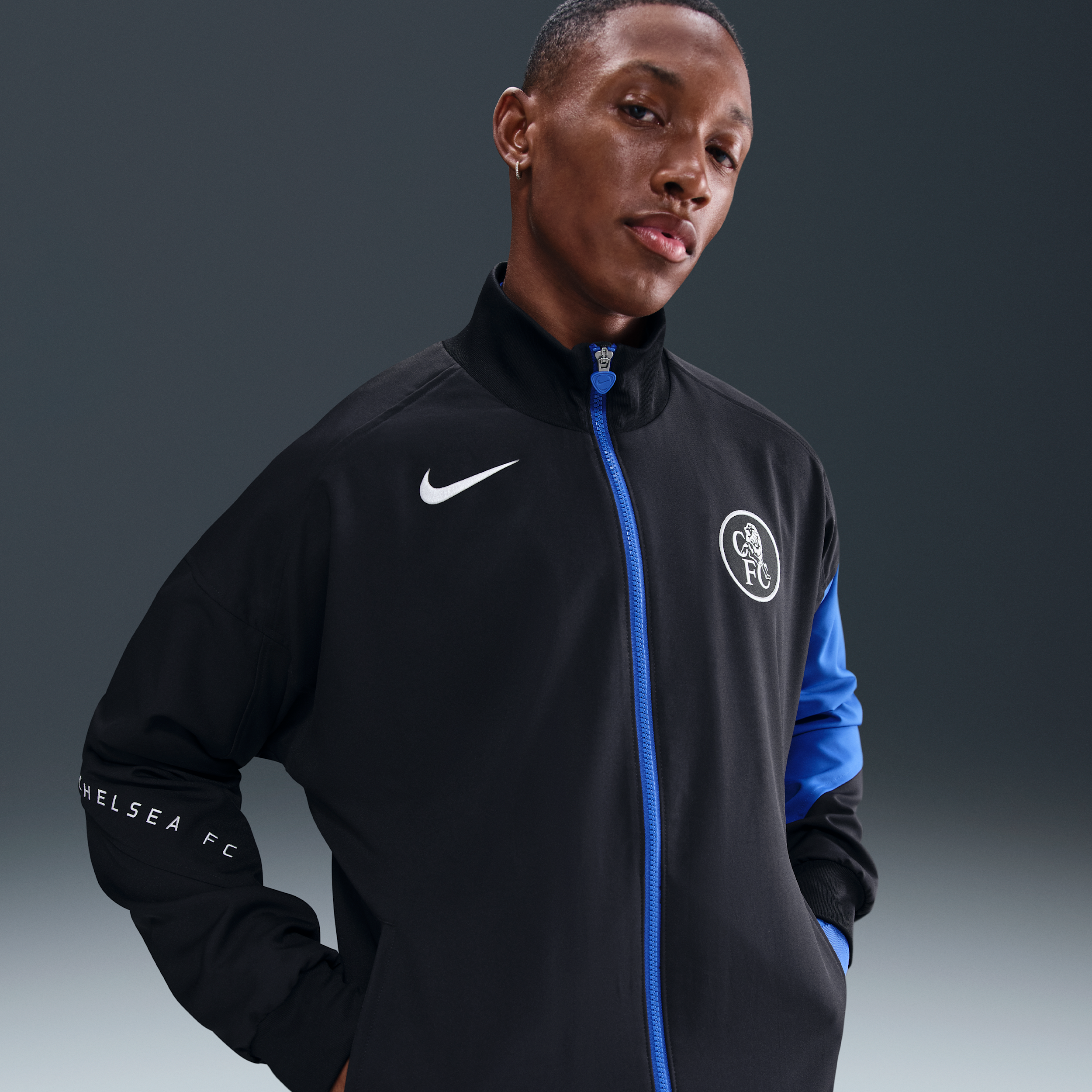 Nike Chelsea FC Strike Derde  Total 90 Anthem voetbaltrainingsjack met Dri-FIT voor heren - Zwart