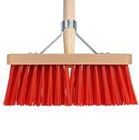 Talen Tools Bezem rood 28 cm met beugel en houten steel 140 cm