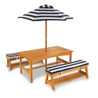 Gartentisch & Bänke mit Sitzkissen/Sonnenschirm
