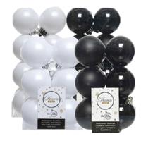 Decoris 56x stuks kunststof kerstballen zwart en wit 4 en 6 cm -