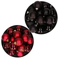 Decoris Kerstversiering kunststof kerstballen mix zwart/donkerrood 4 en 6 cm pakket van 80x stuks -