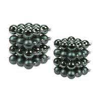 Bellatio 72x stuks glazen kerstballen emerald groen 4 en 6 cm mat/glans -