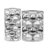 Bellatio 60x stuks glazen kerstballen elegant zilver mix 4 en 6 glans en mat -