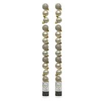 Decoris 28x stuks kleine kunststof kerstballen champagne 3 cm -