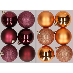 Cosy & Trendy 12x stuks kunststof kerstballen mix van aubergine en koper 8 cm -