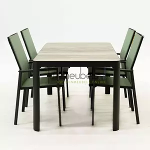 Lesli Living Tuinset Delia hoge rug amandel met Castilla 160cm tafel
