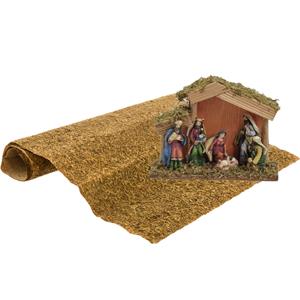 Complete kerststal inclusief 6 beelden en ondergrond 20 cm -