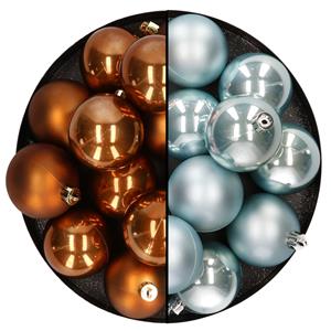 Kunststof kerstballen 6 cm - 24 stuks - cinnamon bruin en lichtblauw - glans/mat -