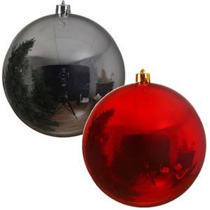 Decoris 2x Grote kerstballen rood en zilver van 25 cm glans van kunststof -