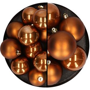 18x stuks kunststof kerstballen bruin 6 en 8 cm -