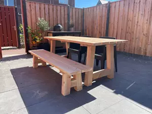 Industrielemeubelshop Douglas houten tuintafel Daaf met A poten