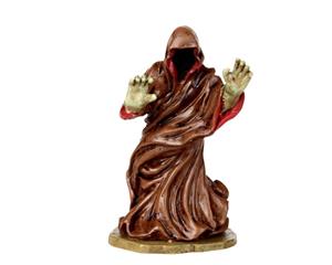 Creepy faceless ghoul - 