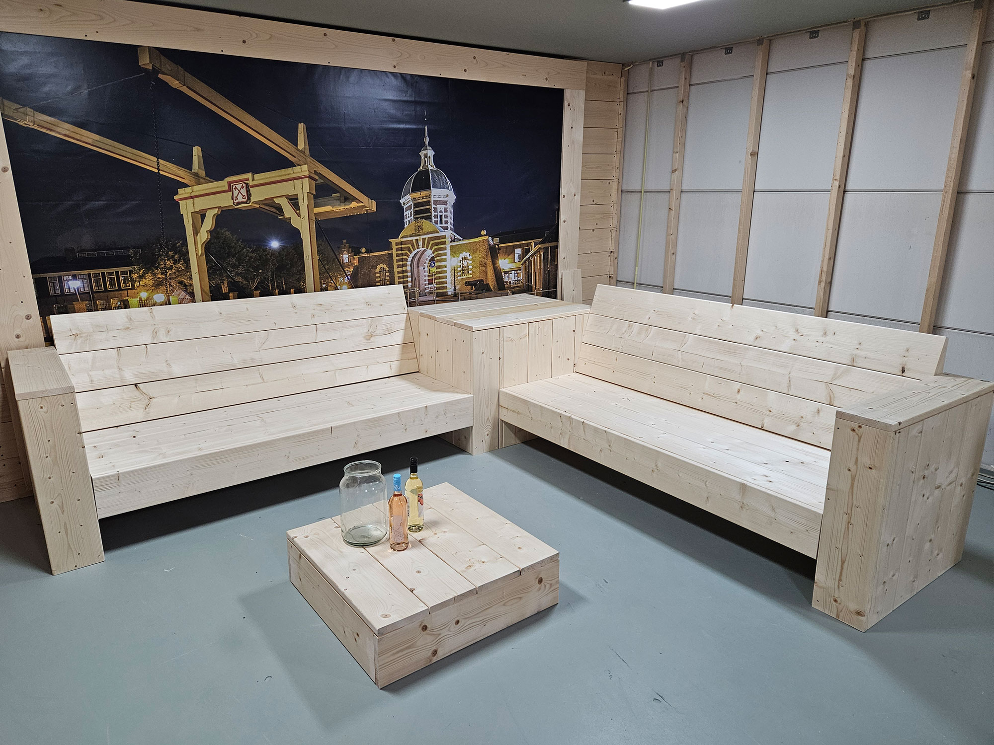 Steigerhouten Meubelen Leiden Steigerhouten Loungeset Mickey - Strakke Rechte Zithoek voor Buiten