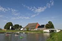 Rechtstreeks bij verhuurder Groepsaccommodatie De Blikvaart - Nederland - Friesland - Sint Annaparochie