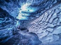 bbi-travel Ice Cave Under The Volcano tour vanuit Vik