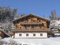 chalet.nl Chalet Schöneben Bauernhaus Hele huis met sauna - 20-24 personen - Oostenrijk - Zillertal - Wald im Pinzgau