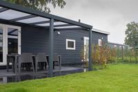 VakantieVeluwe.com 6 + 6 persoons Veluwelodge XL met grillhuis op vakantiepark in Voorthuizen - Voorthuizen