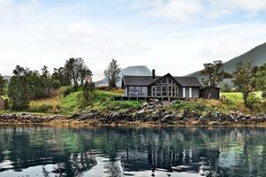 Belvilla 4 sterren vakantie huis in Gullesfjord