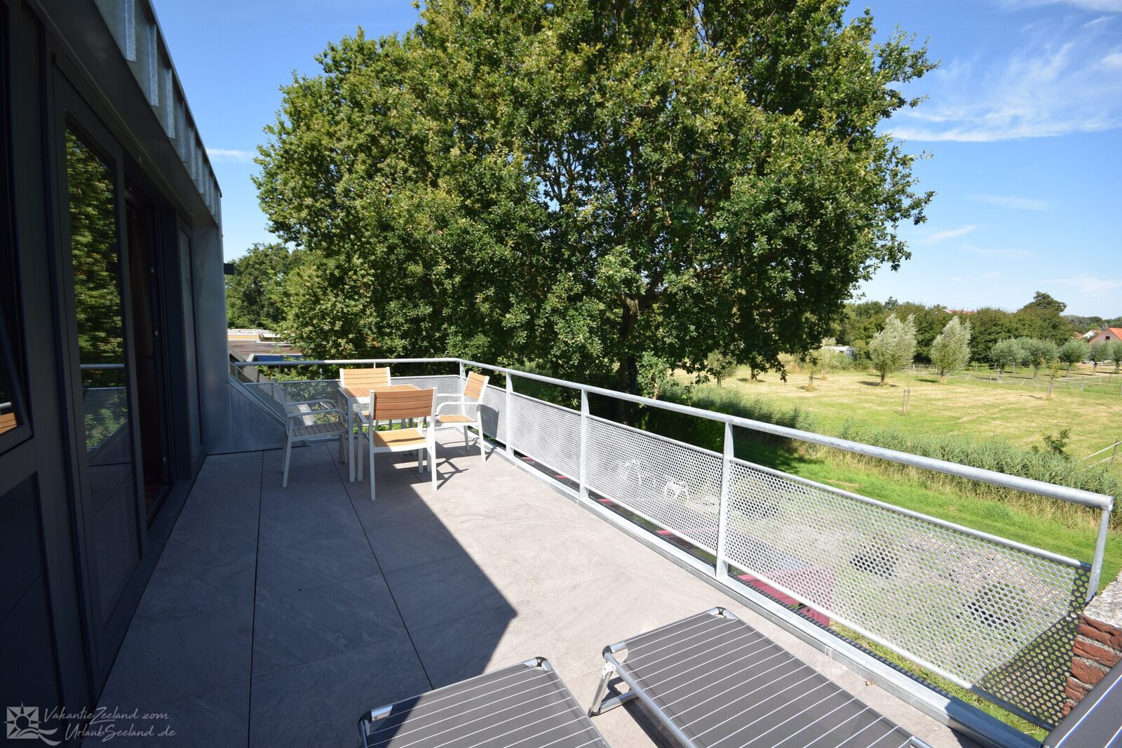 Vakantiezeeland.com VZ1092 Appartement in Oostkapelle - Nederland - Zeeland - Oostkapelle